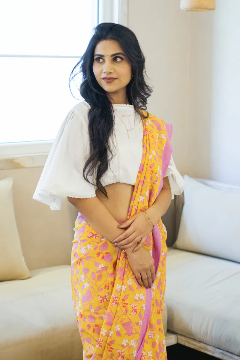 A Stitch of Summer Handwoven Mulmul Cotton Printed Saree - Image 4