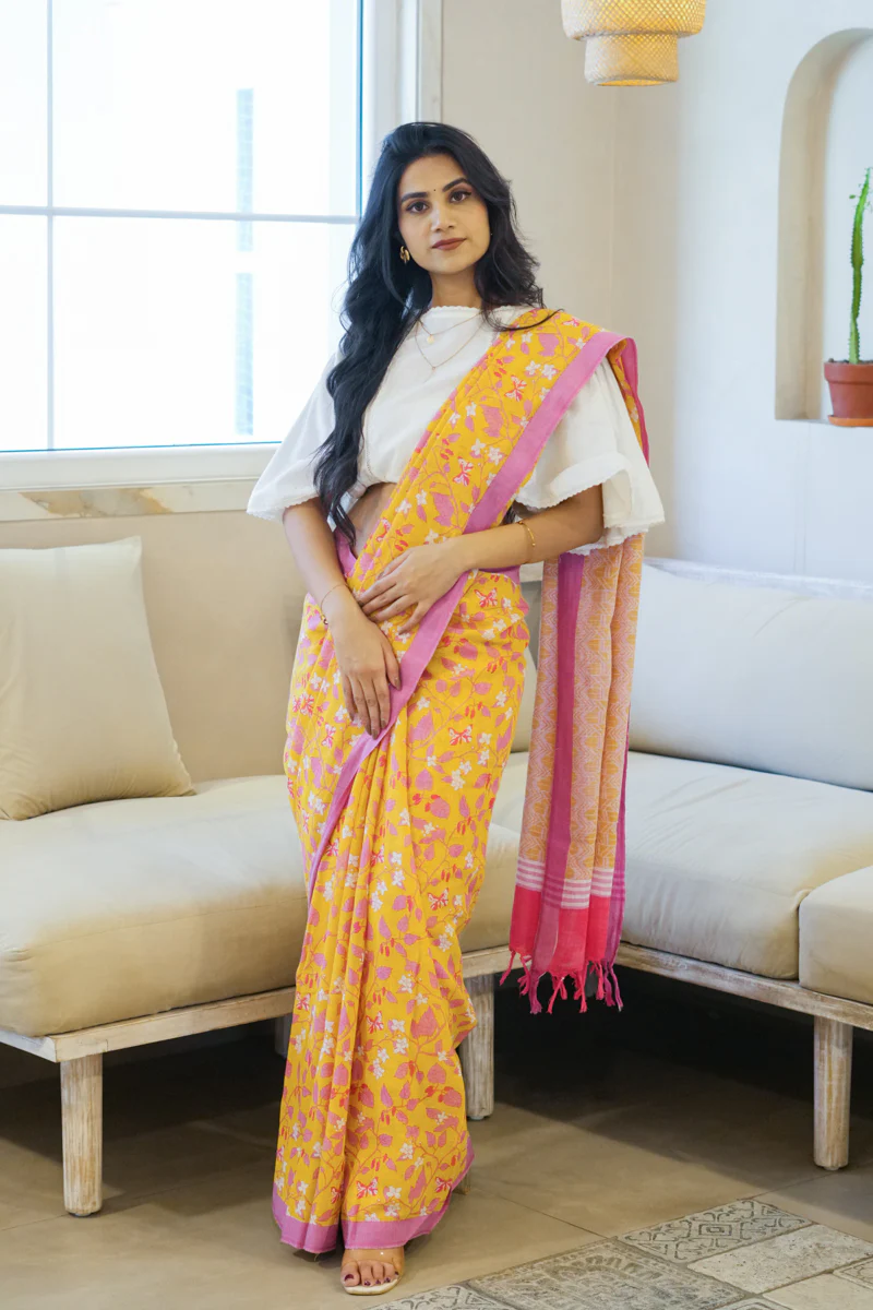 A Stitch of Summer Handwoven Mulmul Cotton Printed Saree - Image 6