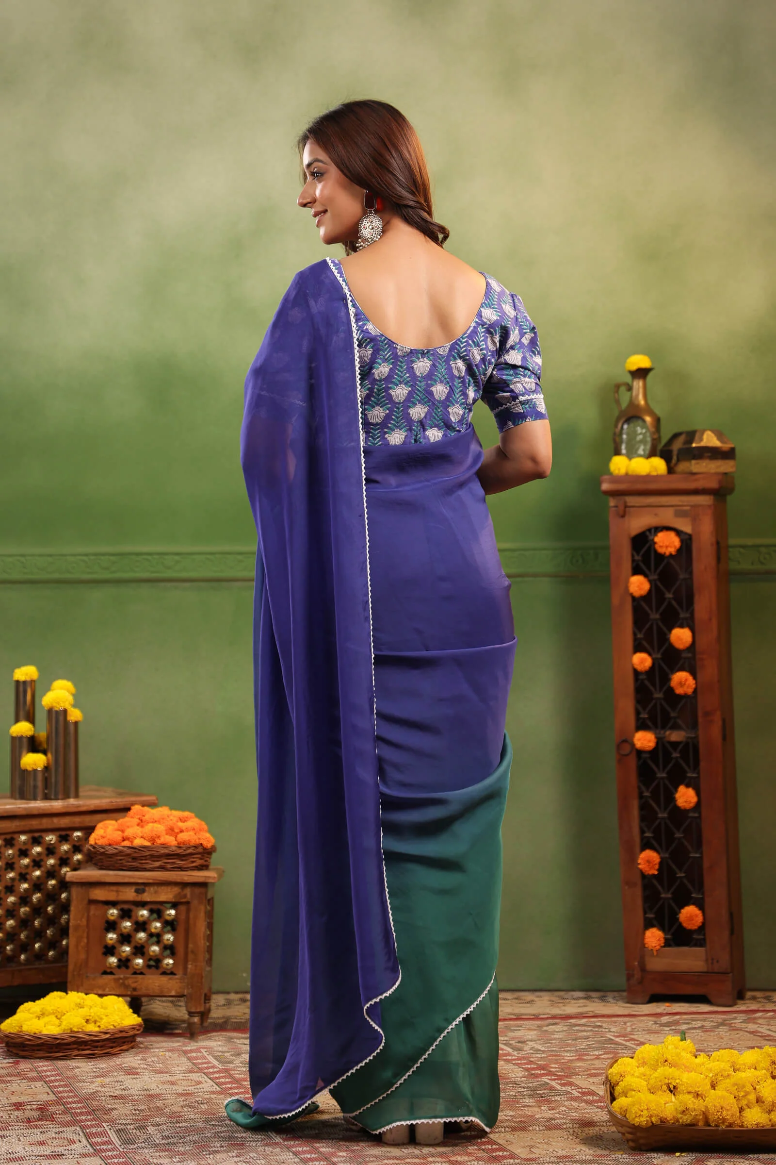 Blue & Green Ombre Organza Saree with Printed Blouse Fabric - Image 9