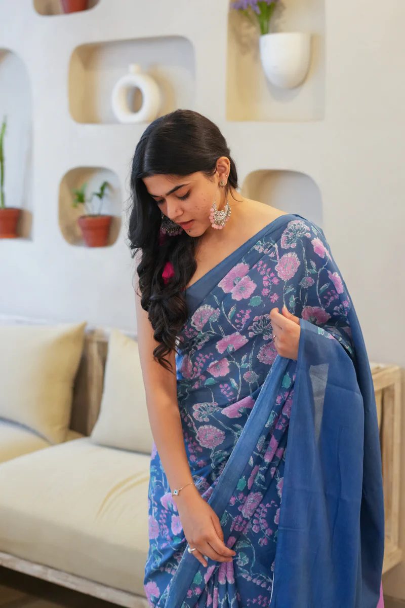 Breeze & Bloom Printed Mulmul Cotton Saree - Image 5