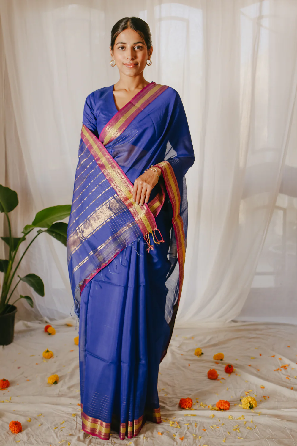 Dark blue Pure Silk Cotton Maheshwari Saree - Image 3