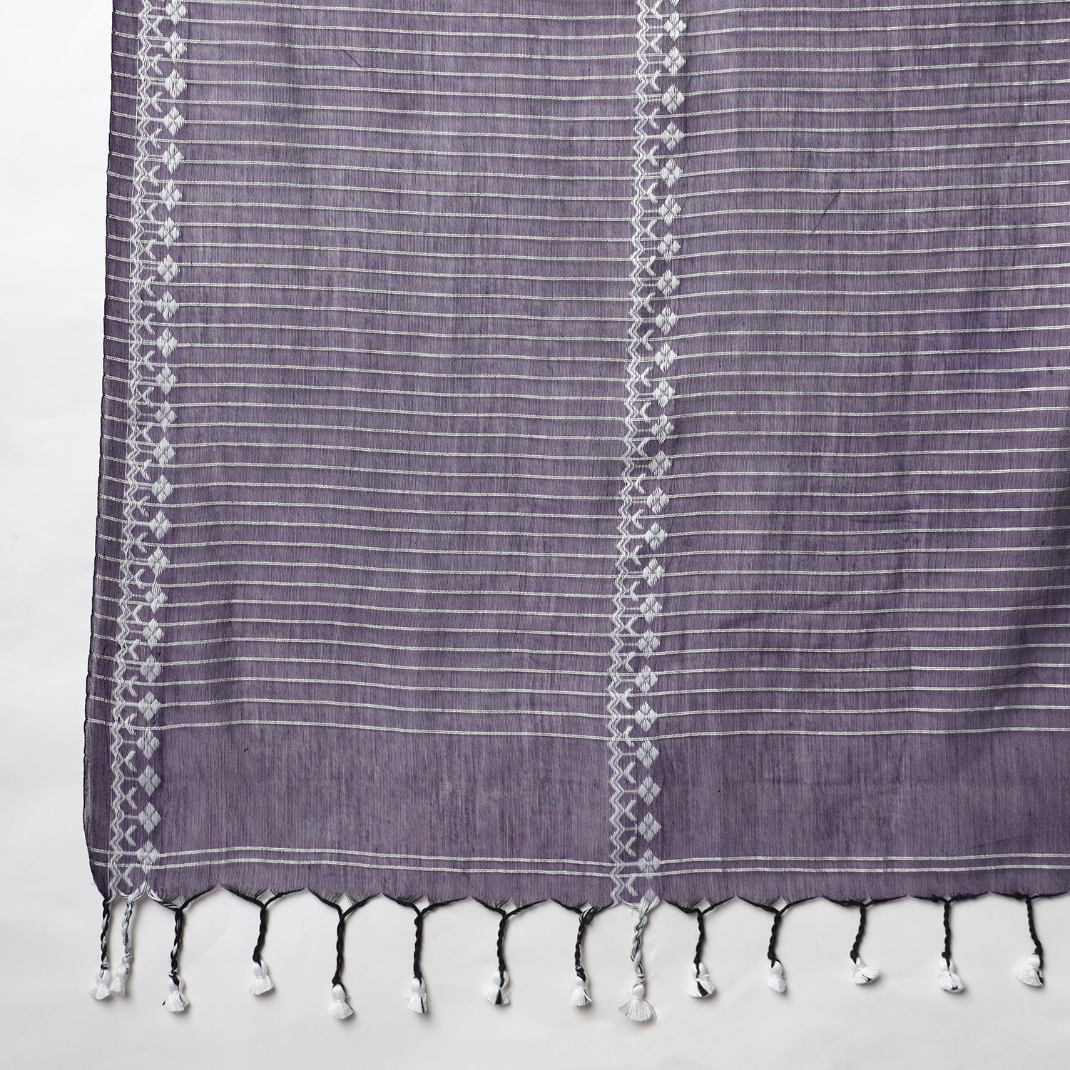 Dark Purple Handwoven Mulmul Cotton Saree - Image 8