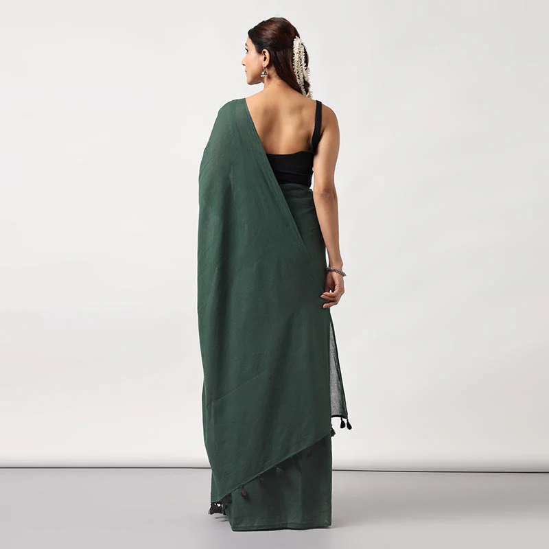 Kerala Calling - Dark Green Mulmul Cotton Saree with Tassels - Image 4