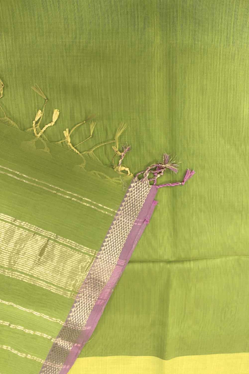 Green Pure Silk Cotton Maheshwari Saree - Image 9