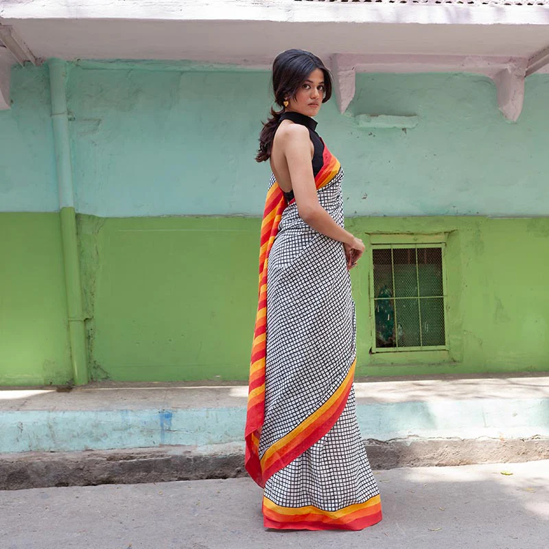 Haseena Hand Block Print Mul Mul Cotton Saree - Image 6