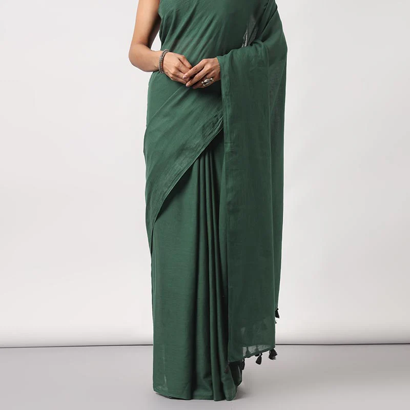 Kerala Calling - Dark Green Mulmul Cotton Saree with Tassels - Image 8