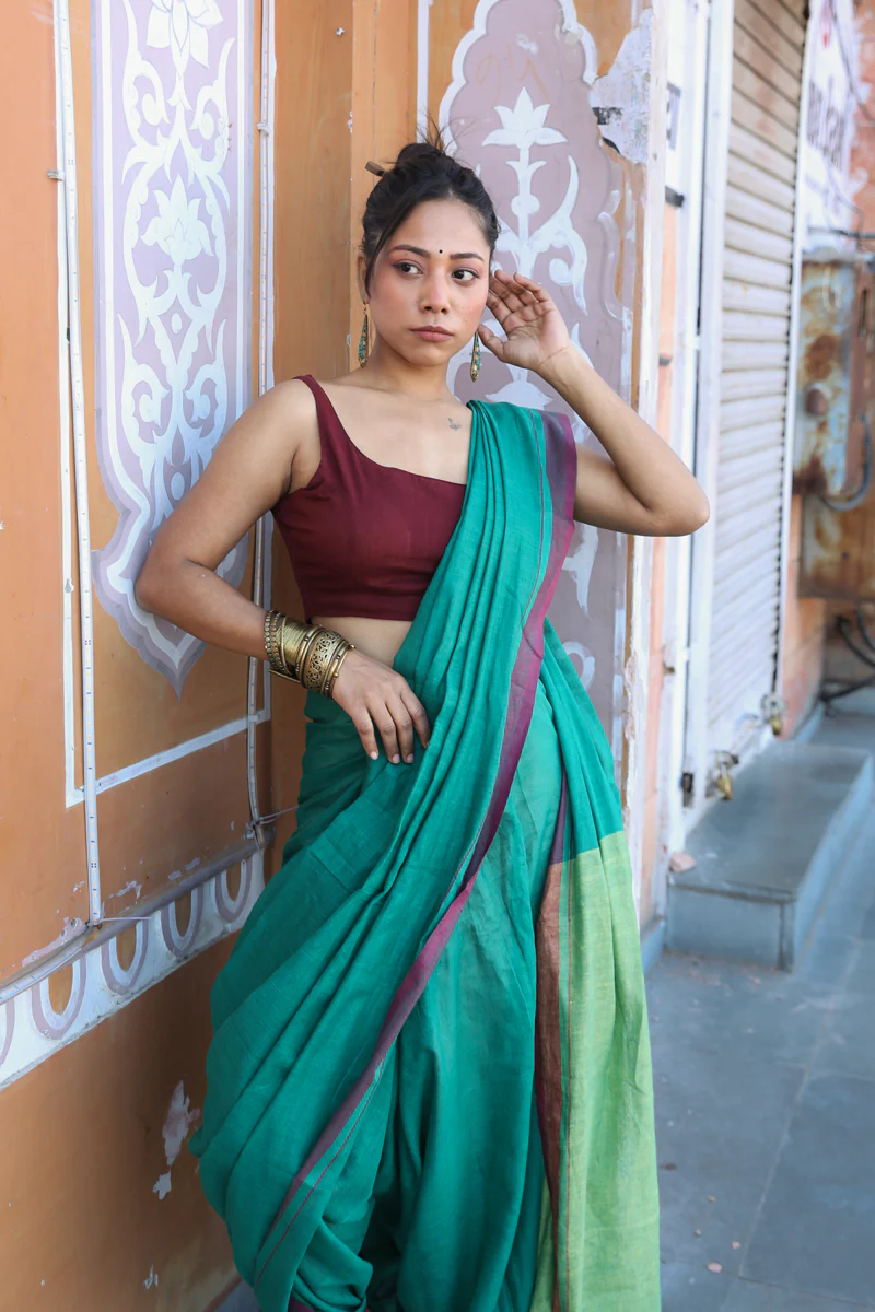 Khayal - Handwoven Pure Mulmul Cotton Saree - Image 5
