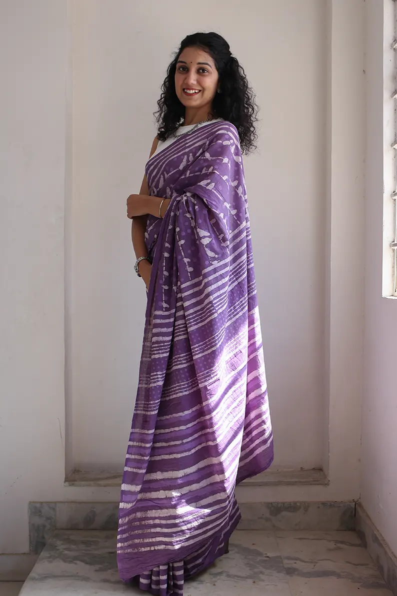 Little Birdies - Hand Block Print Mulmul Cotton Bagru Saree - Image 5