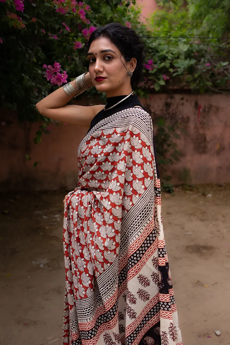Lotus Sutra - Hand Block Print Mulmul Cotton Bagru Saree - Image 7