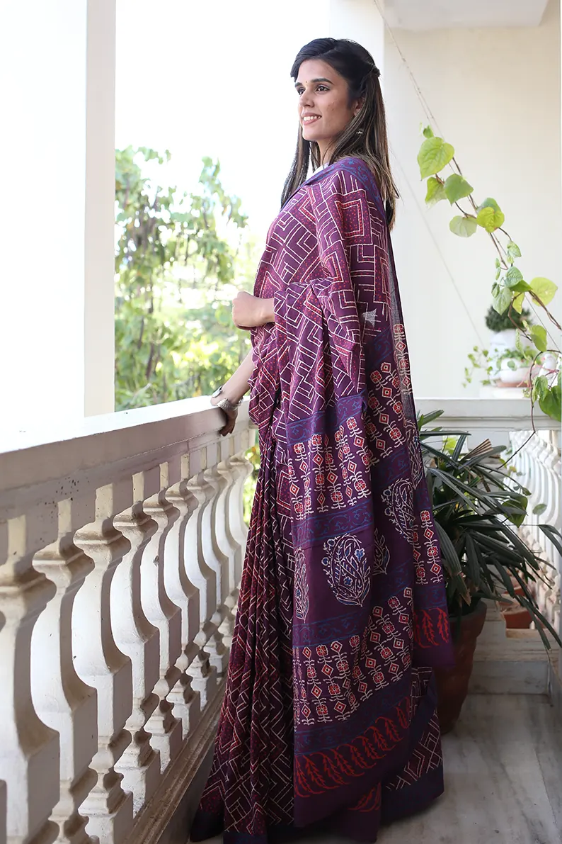 Magical Mauve - Hand Block Print Mulmul Cotton Bagru Saree - Image 5