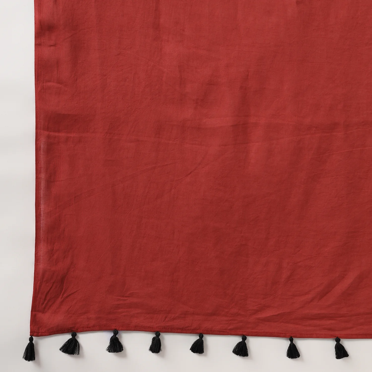 Midnight Rose - Dark Red Mulmul Cotton Saree with Tassels - Image 8