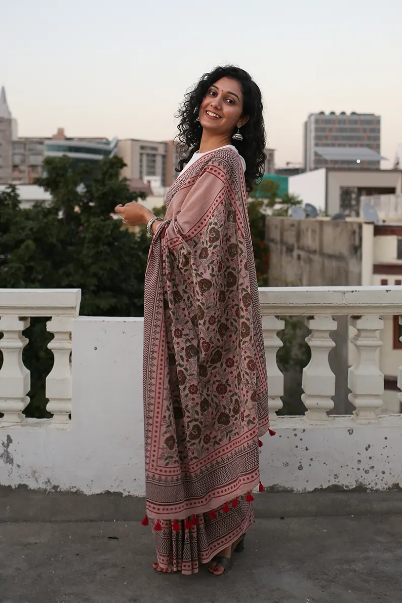 Old Rose - Hand Block Printed Mulmul Cotton Bagru Saree - Image 4