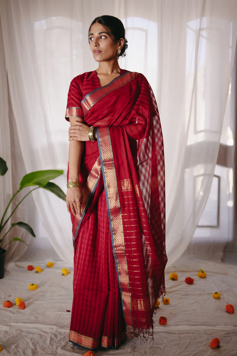Red Pure Silk Cotton Maheshwari Saree - Image 3