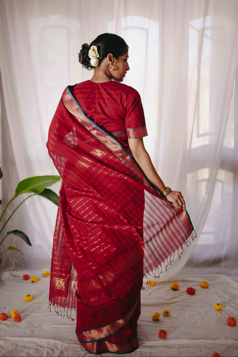 Red Pure Silk Cotton Maheshwari Saree - Image 5