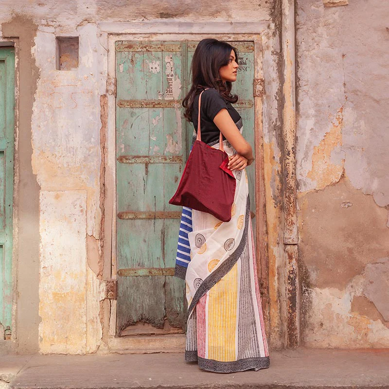 Saira Hand Block Print Mul Mul Cotton Saree - Image 4