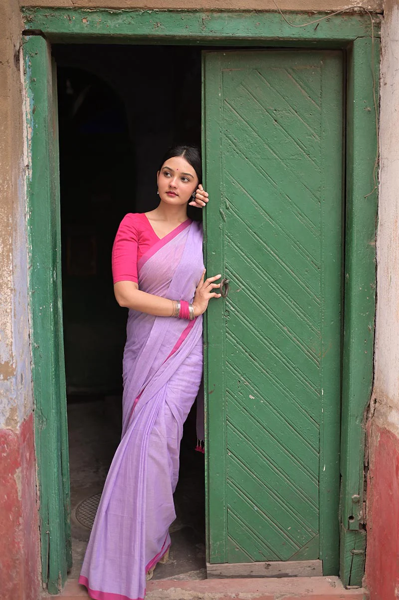 Soft Lavender Handwoven Mulmul Cotton Saree - Image 3