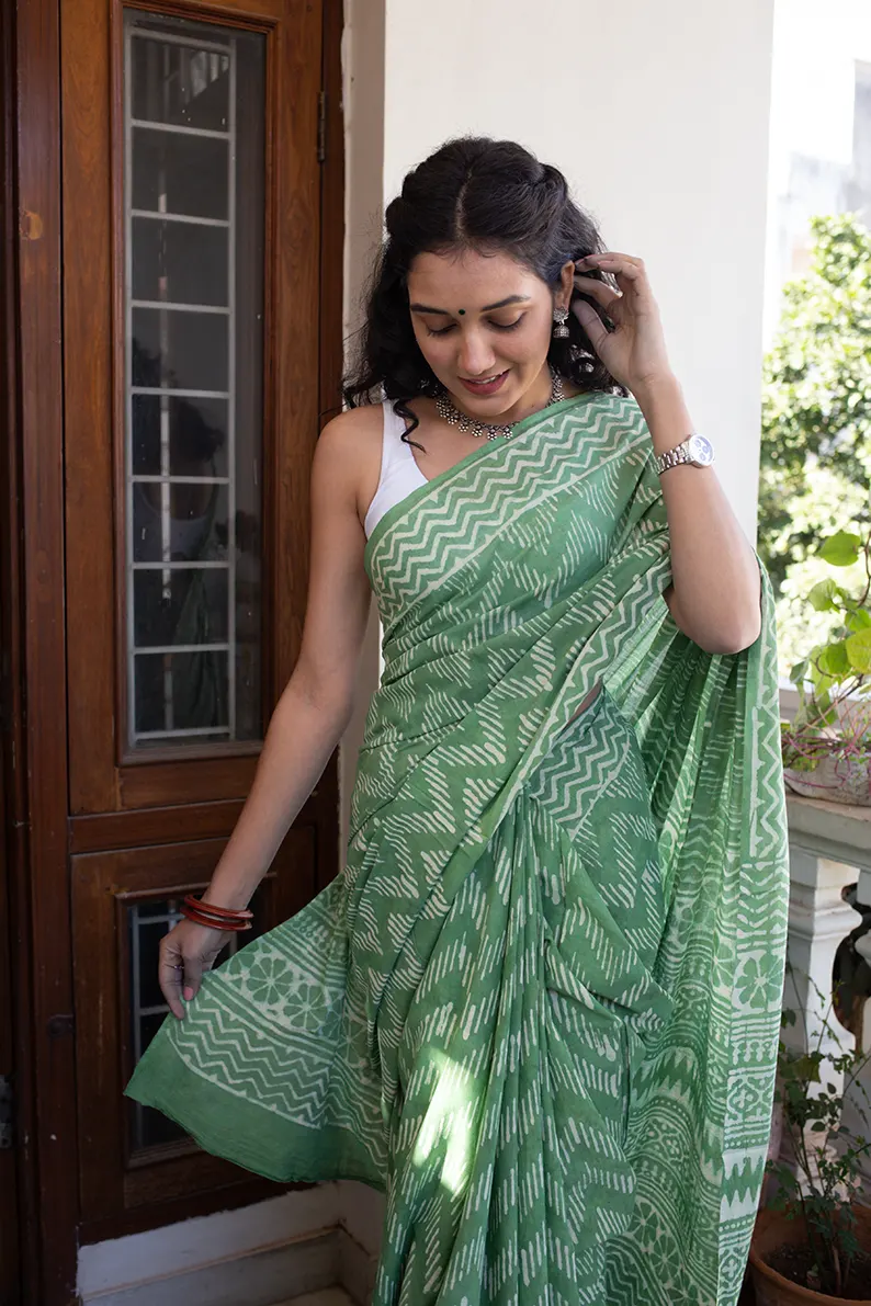 Strangers in Bangalore - Light Green Dabu Block Print Mulmul Cotton Saree - Image 6