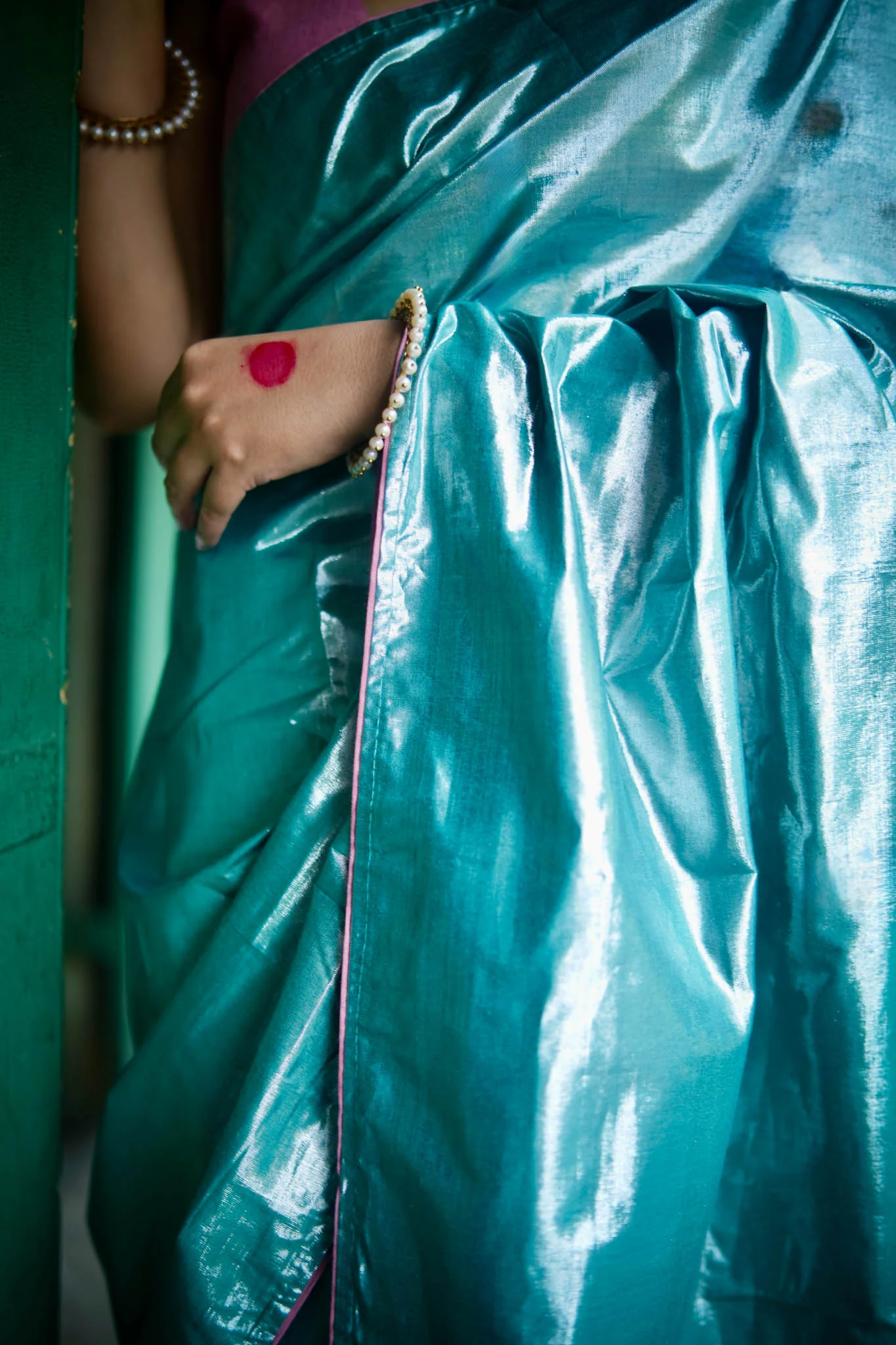 Ujwala - Silver Blue Metallic Tissue Saree - Image 8