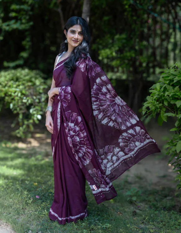 Wine Pop - Mauve Batik Pure Mulmul Cotton Saree - Image 5