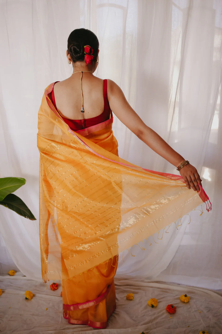 Yellow Pure Silk Cotton Maheshwari Saree - Image 4